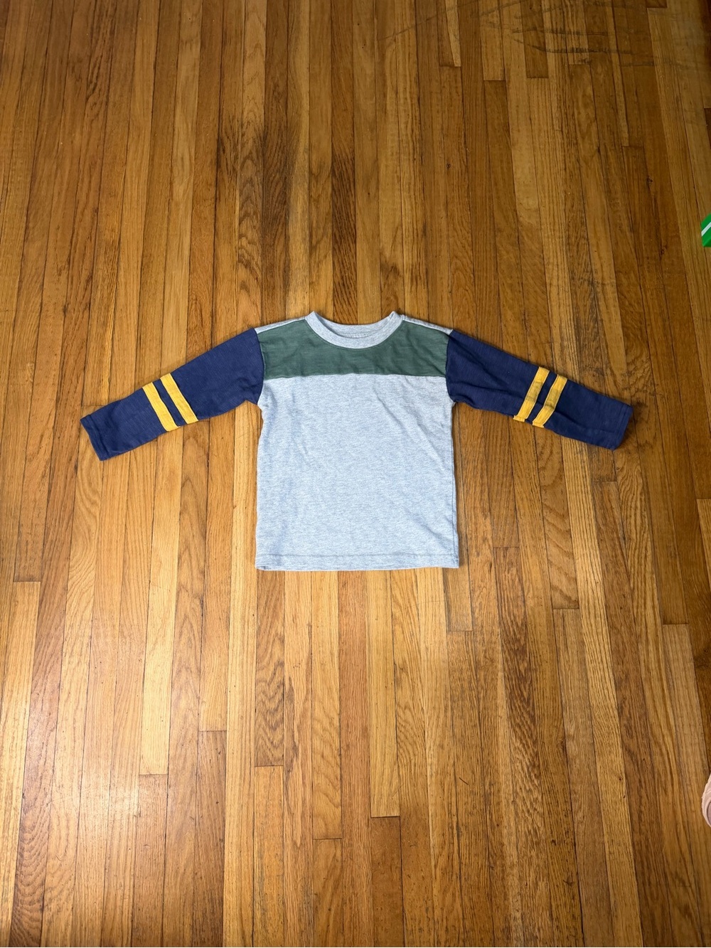 Garanimals 3T Long-Sleeve Colorblock Tee -